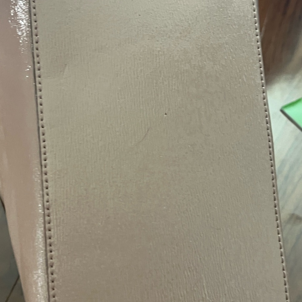 Kate Spade Textured Patent Leather Crossbody Bag - Picture 8 of 10